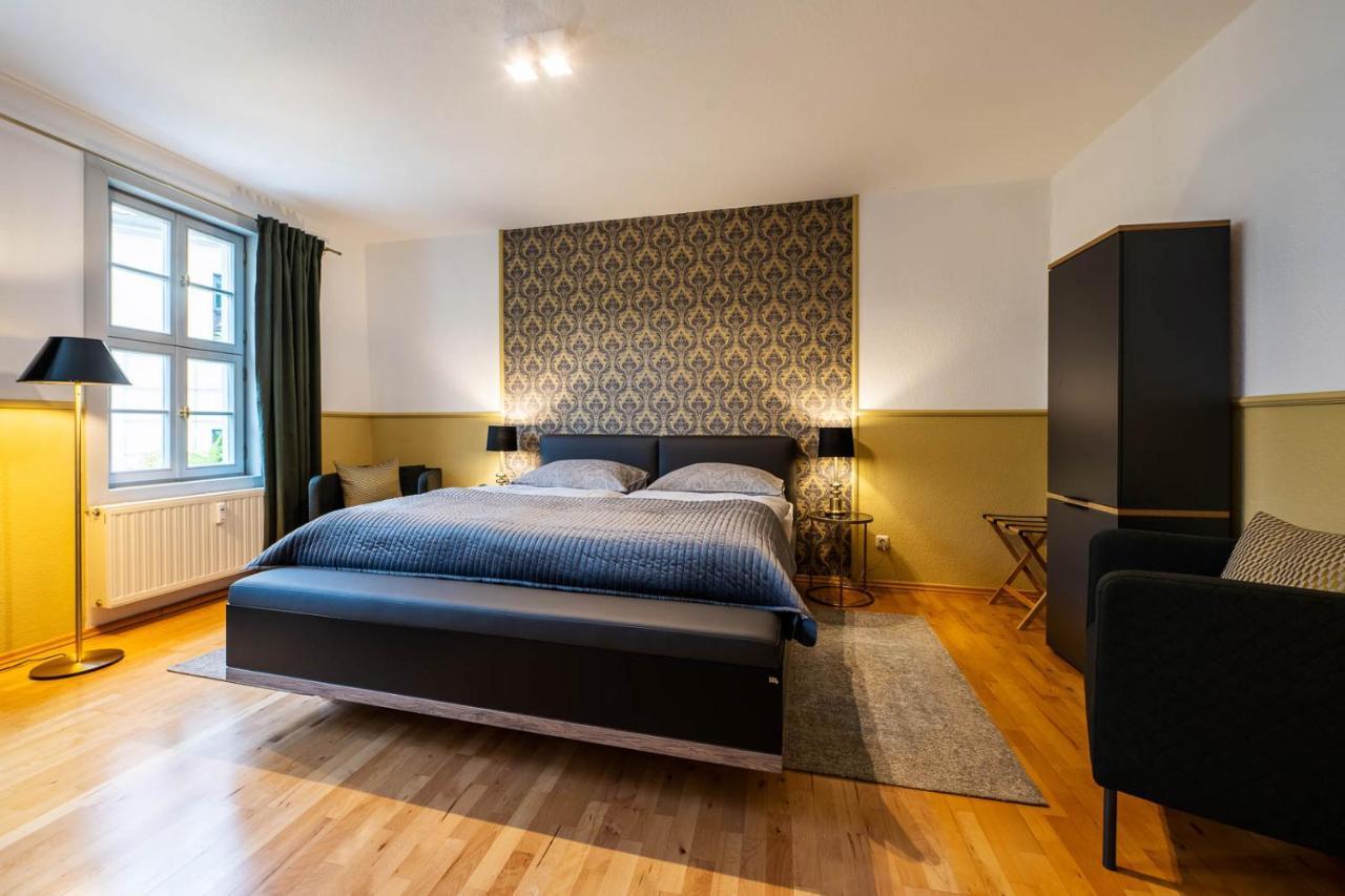 Ferienwohnung Am Dom II Наумбург Экстерьер фото