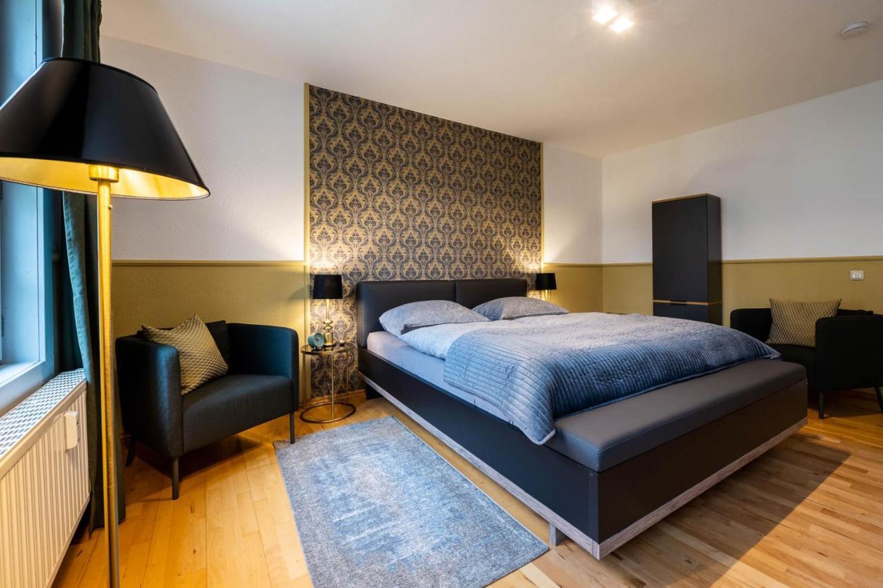 Ferienwohnung Am Dom II Наумбург Экстерьер фото